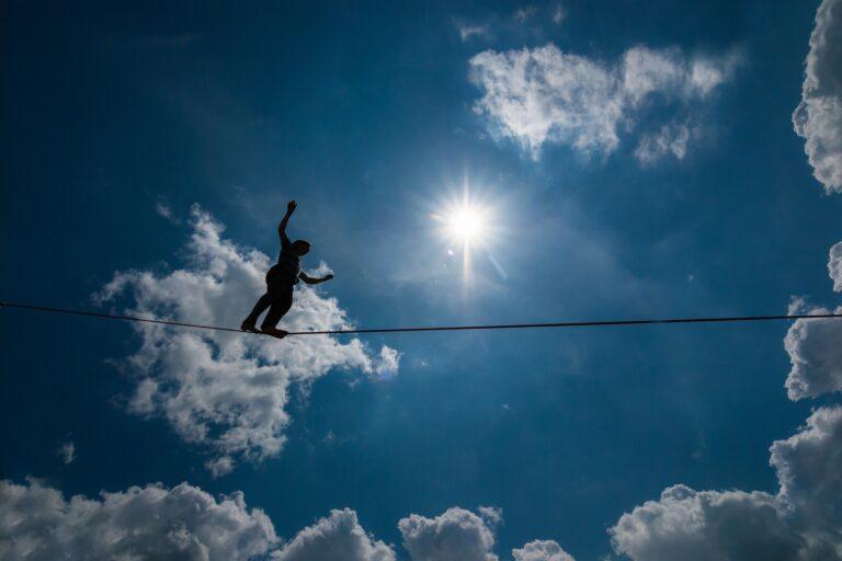 richard-&-linda-thompson-walking-on-a-wire